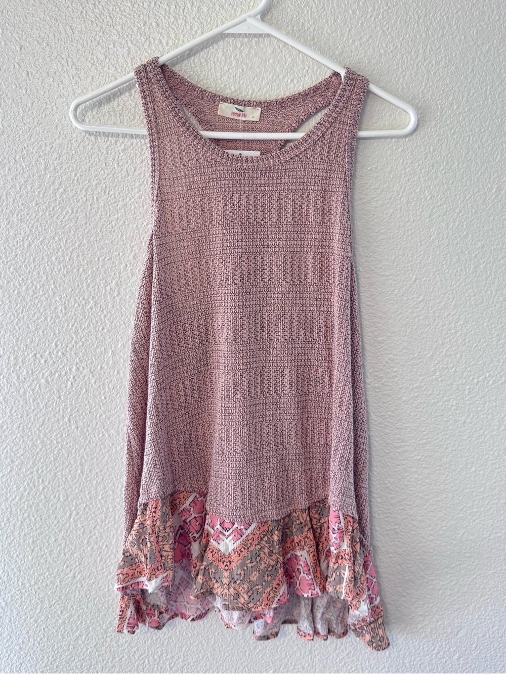 NWT Hummingbird Racerback Knit Tank Top Floral Chiffon Hem Pink Size Medium